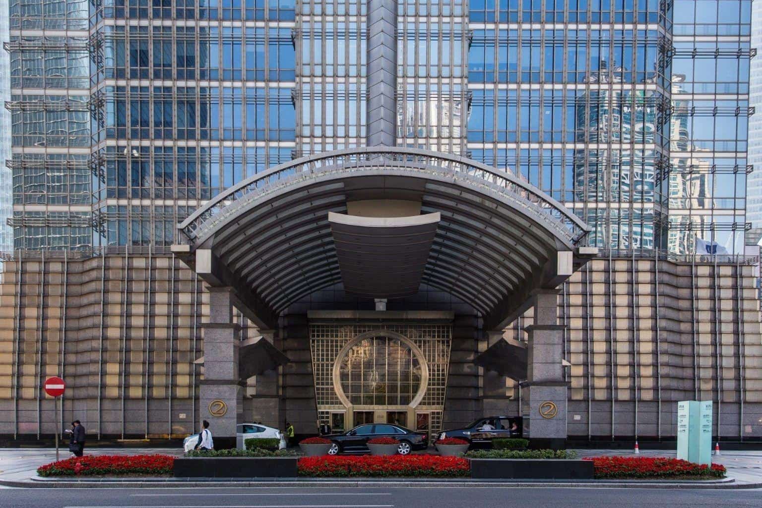 入口
